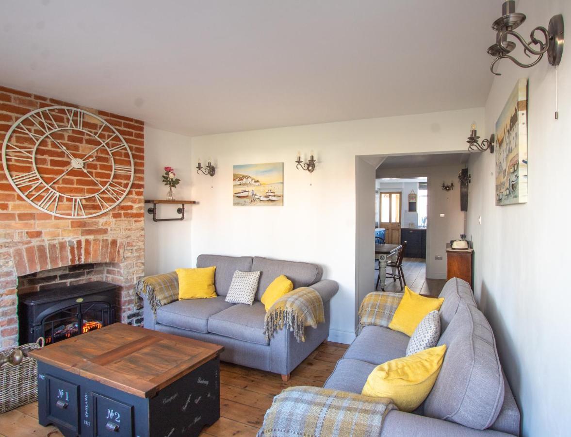 Bury St. Edmunds Stylish Town Centre House With Garden And Parking Oppositeヴィラ エクステリア 写真